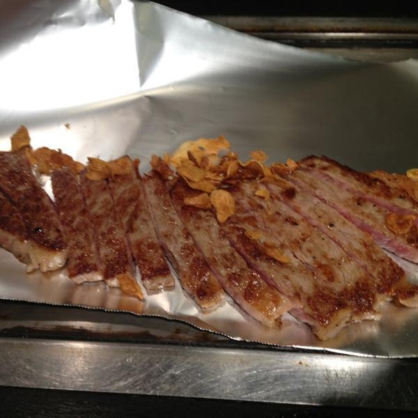 Photo taken at 铁板焼 大荣 by isao on 8/13/2013