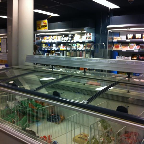 Photo taken at Fakta by Kenneth S. on 6/10/2013