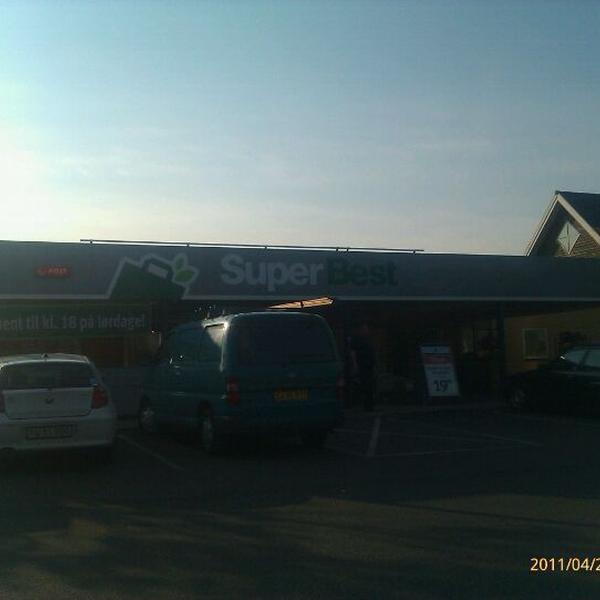 Photo taken at Super Best by Kenneth R. on 4/26/2011