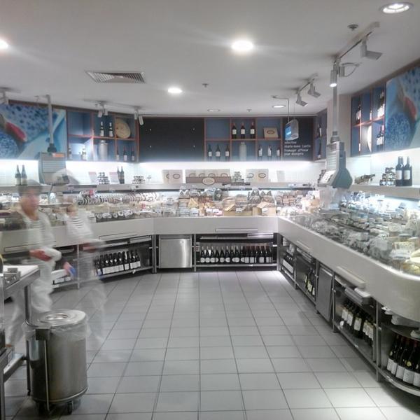 Photo taken at Monoprix by Mitya Z. on 4/9/2015-法国巴黎出发街31号 Photo taken at Monoprix by Mitya Z. on 4/9/2015