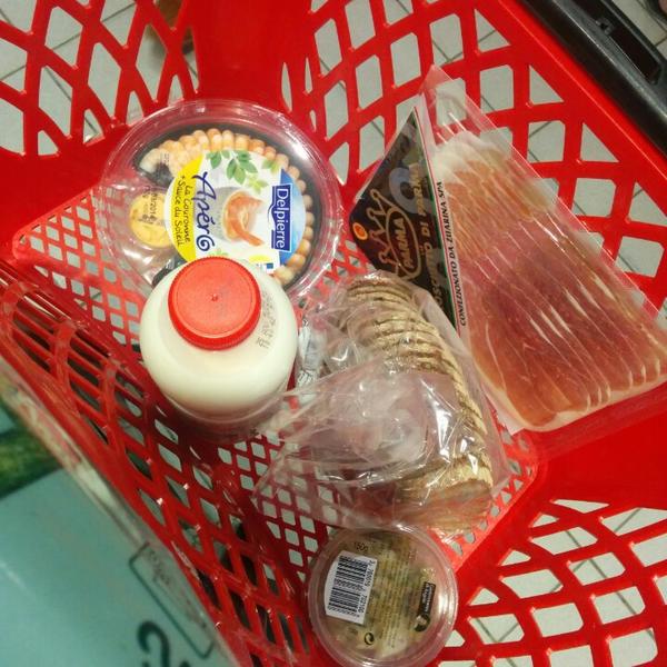 Photo taken at Carrefour by Huang T. on 8/12/2014-法国巴黎塞纳街79号 Photo taken at Carrefour by Huang T. on 8/12/2014