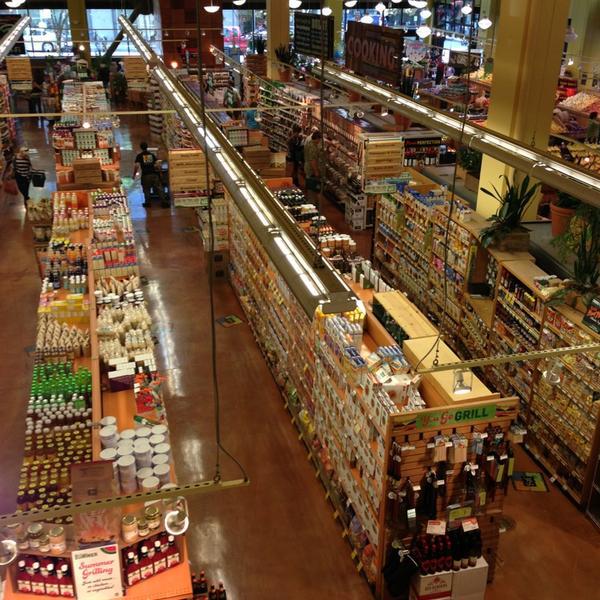Photo taken at Whole Foods Market by Ryan M. on 7/6/2013-奥勒冈州波兰特12大道西南路沙发街1210号 Photo taken at Whole Foods Market by Ryan M. on 7/6/2013
