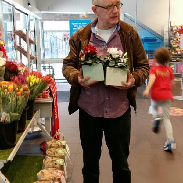 Photo taken at Albert Heijn by Bea T. on 4/19/2015-荷兰北布拉班特省埃因霍温胡格街100号 Photo taken at Albert Heijn by Bea T. on 4/19/2015