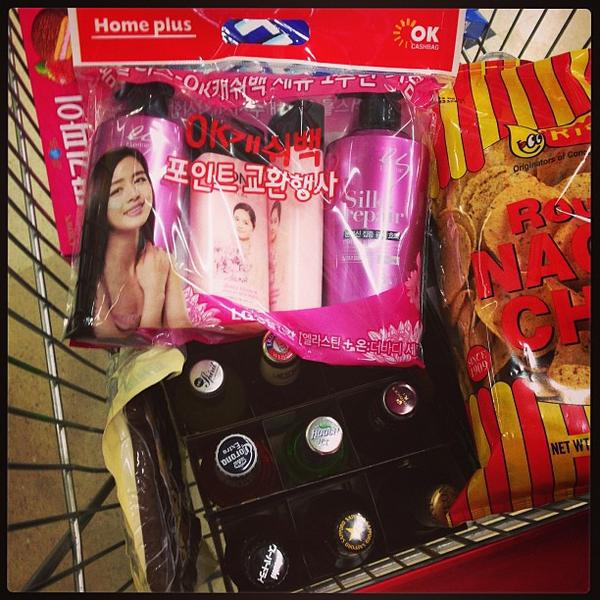 Photo taken at 홈플러스 (Home plus) by comace L. on 3/29/2013-首尔市中浪区四佳亭路332号(面牧店) Photo taken at 홈플러스 (Home plus) by comace L. on 3/29/2013