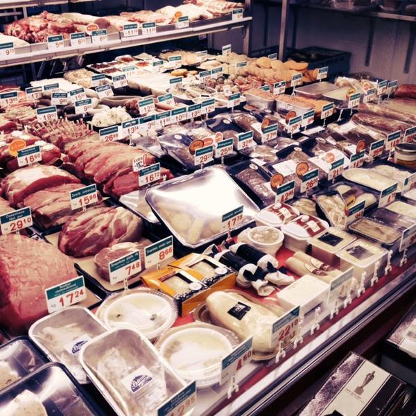 Photo taken at Colruyt by Bram B. on 11/27/2013