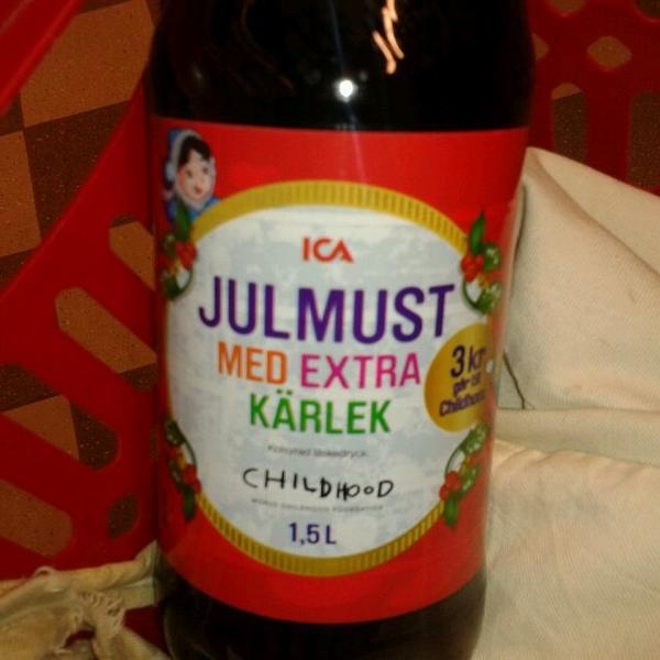 Photo taken at Ica Kvantum by Anders S. on 10/3/2012-瑞典东约特兰省北雪平Mirum广场 Photo taken at Ica Kvantum by Anders S. on 10/3/2012