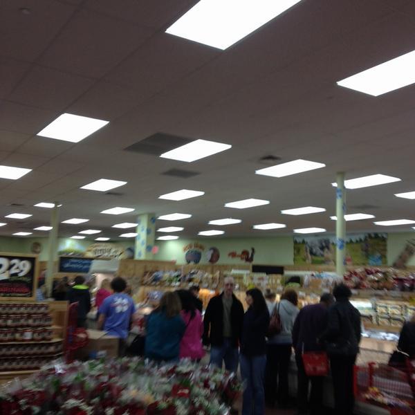 Photo taken at Trader Joe's by Jessica C. on 2/15/2014-科罗拉多州格林伍德村大学大道南5910号 Photo taken at Trader Joe's by Jessica C. on 2/15/2014