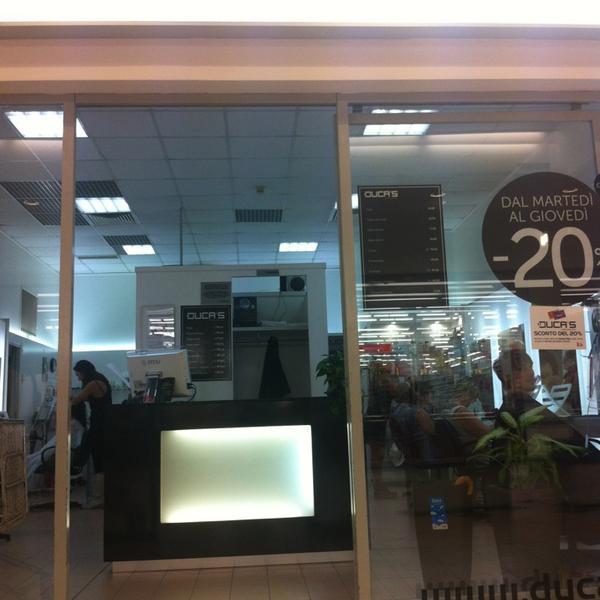 Photo taken at Bennet by Enzo G. on 8/14/2013