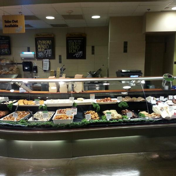 Photo taken at Whole Foods Market by Gary S. on 3/24/2013-华盛顿州西雅图西湖大道2210号 Photo taken at Whole Foods Market by Gary S. on 3/24/2013