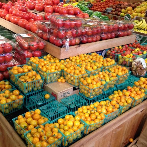 Whole Foods Market全食超市安条克店 加利福尼亚州核桃溪百老汇南纽厄尔大道1333号