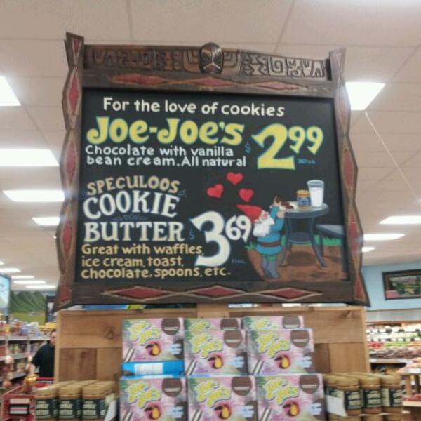 Photo taken at Trader Joe's by Pattie C. on 5/22/2012-美国加利福尼亚州塔斯廷新港大道12932 Photo taken at Trader Joe's by Pattie C. on 5/22/2012