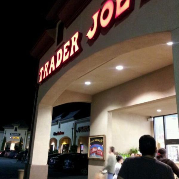 Photo taken at Trader Joe's by Pattie C. on 1/30/2012-美国加利福尼亚州塔斯廷新港大道12932 Photo taken at Trader Joe's by Pattie C. on 1/30/2012