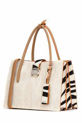 Miu Miu/梯形拼接手提包 Miu Miu/梯形拼接手提包