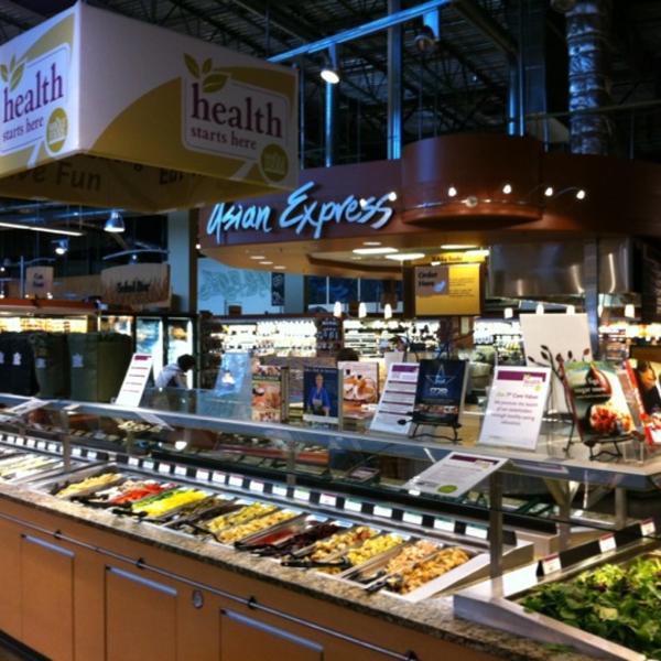 Photo taken at Whole Foods Market by Damir T. on 4/20/2012-华盛顿州雷德蒙德雷德蒙路17991号 Photo taken at Whole Foods Market by Damir T. on 4/20/2012