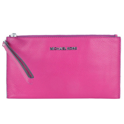 MICHAEL KORS 银LOGO荔枝纹皮革大手拿包(桃)