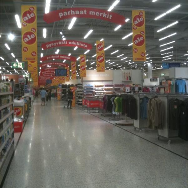 Photo taken at K-citymarket by anirudh w. on 7/16/2011