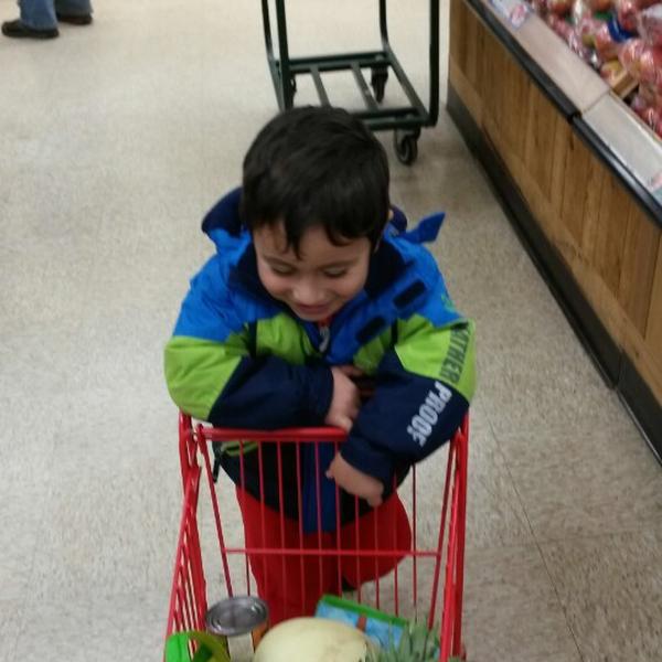 Photo taken at Trader Joe's by Dianne -美国伊利诺斯州丹尼森市奥格登大道122 Photo taken at Trader Joe's by Dianne