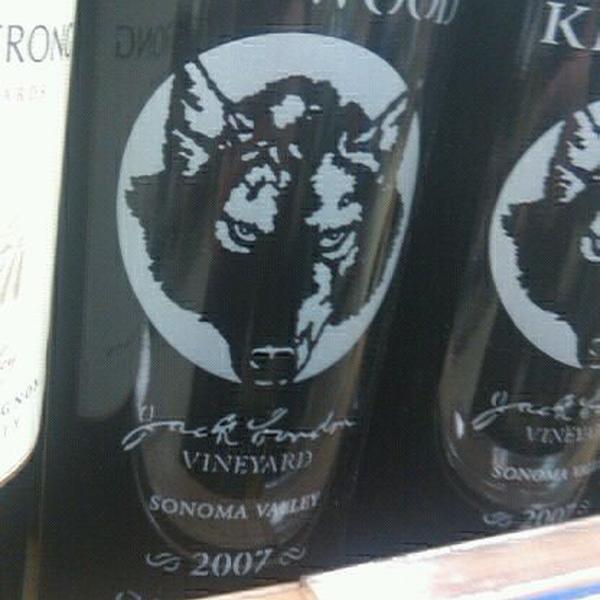 Photo taken at Trader Joe's by Matthew T. on 10/25/2011-美国加利福尼亚州欧申赛德远景路2570 Photo taken at Trader Joe's by Matthew T. on 10/25/2011