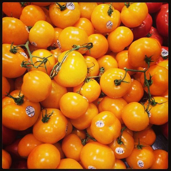 Photo taken at Loblaws by Timothy W. on 5/4/2013-加拿大多伦多圣克莱尔大道396,近巴瑟斯特街 Photo taken at Loblaws by Timothy W. on 5/4/2013