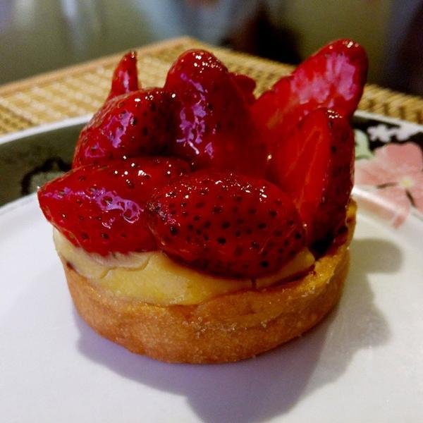 Photo taken at Farro Fresh by Bevan C. on 10/10/2014