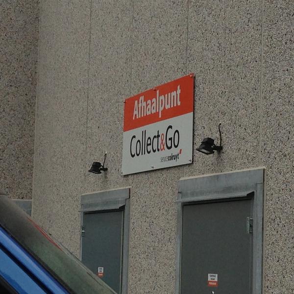 Photo taken at Colruyt by Bob G. on 5/18/2013