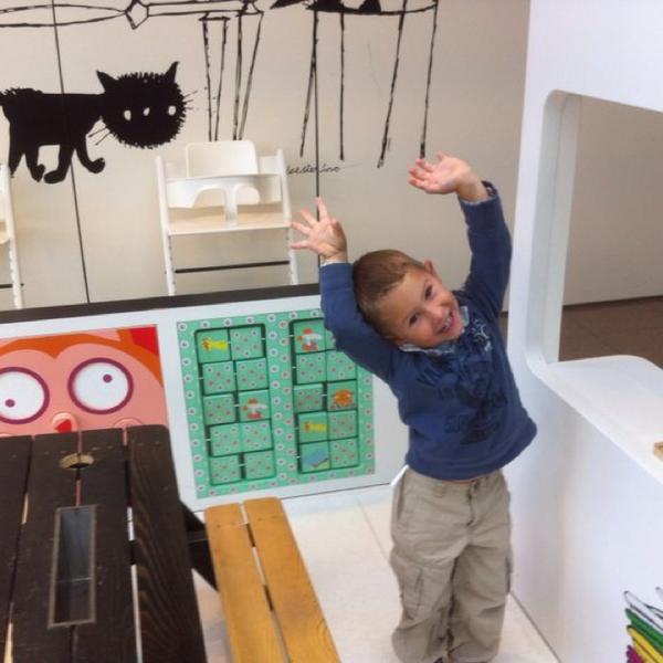 Photo taken at HEMA by Monique Jacqueline v. on 6/24/2014-荷兰格罗宁根赫尔街64号 Photo taken at HEMA by Monique Jacqueline v. on 6/24/2014