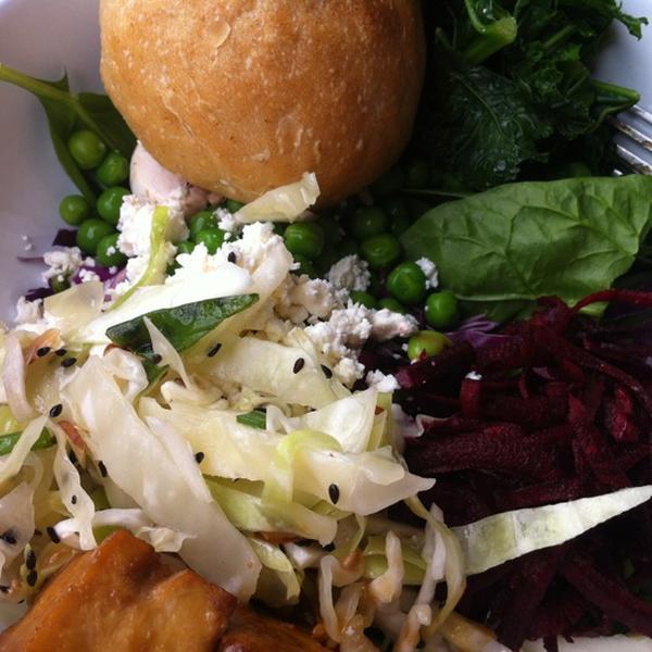 Photo taken at Whole Foods by Valerie P. on 9/14/2012-北卡罗莱纳 德罕621宽街(西主街道) Photo taken at Whole Foods by Valerie P. on 9/14/2012