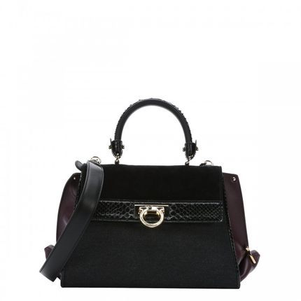 Ferragamo/菲拉格慕 女包 女式休闲包 Q01726019 Ferragamo/菲拉格慕 女包 女式休闲包 Q01726019