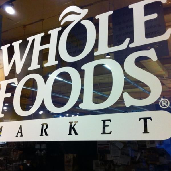 Photo taken at Whole Foods Market by Gianluigi C. on 7/6/2012-加尼福尼亚圣莫尼卡威尔希尔大道500(在第5街) Photo taken at Whole Foods Market by Gianluigi C. on 7/6/2012