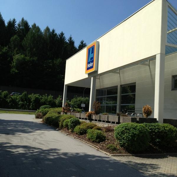 Photo taken at Hofer by Olivia U. on 8/22/2013