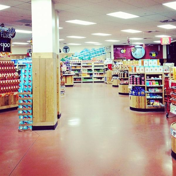 Photo taken at Trader Joe's by Lizzy F. on 11/7/2012