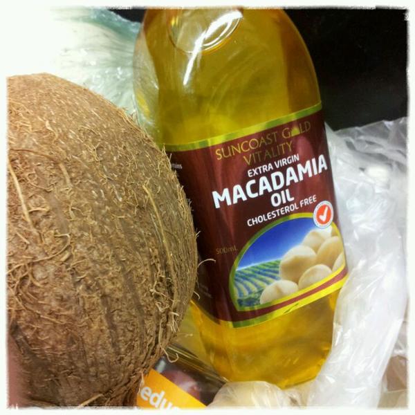 Photo taken at Woolworths by William B. on 1/1/2012-澳洲首都区2615霍尔特帕克斯博览会(哈德威克铬) Photo taken at Woolworths by William B. on 1/1/2012