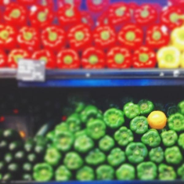 Photo taken at Whole Foods Market by Jaclyn G. on 1/4/2013-伊利诺 芝加哥阿什兰大道3300(西学院街) Photo taken at Whole Foods Market by Jaclyn G. on 1/4/2013