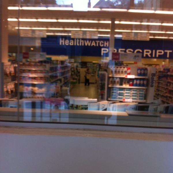 Photo taken at Shoppers Drug Mart by Dulalas sabado S. on 8/5/2012
