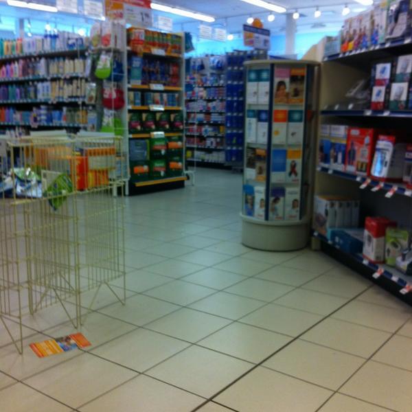 Photo taken at Shoppers Drug Mart by Pegah I. on 8/1/2013
