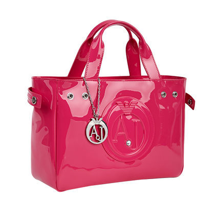 armani jeans/阿玛尼女包 漆皮手提包枚红色 黑色 0529B55 armani jeans/阿玛尼女包 漆皮手提包枚红色 黑色 0529B55