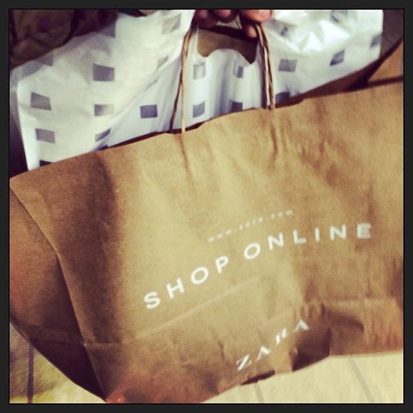 Photo taken at Auchan by Giambattista D. on 3/21/2014-意大利普利亚卡萨马西玛诺伊卡塔罗路2 Photo taken at Auchan by Giambattista D. on 3/21/2014