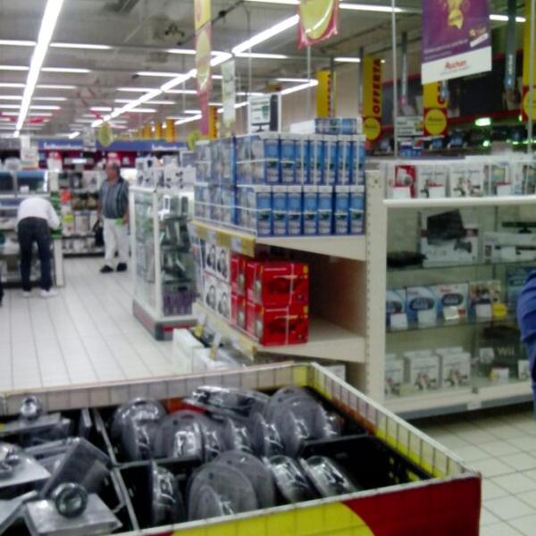 Photo taken at Auchan by Giuseppe M. on 8/19/2012-意大利普利亚卡萨马西玛诺伊卡塔罗路2 Photo taken at Auchan by Giuseppe M. on 8/19/2012