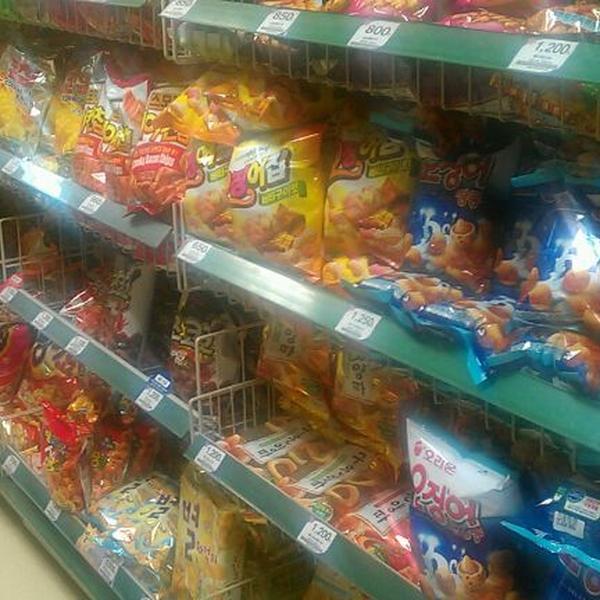 Photo taken at Home plus express by Daesung P. on 5/12/2012-京畿道城南盆唐区 Photo taken at Home plus express by Daesung P. on 5/12/2012