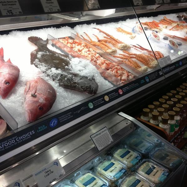 Photo taken at Whole Foods Market by Lawrence W. on 3/26/2013-佐治亚州亚特兰大650庞塞·德莱昂大道东北650 Photo taken at Whole Foods Market by Lawrence W. on 3/26/2013