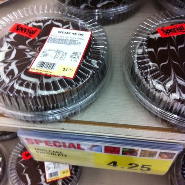 Photo taken at New World by Yaman K. on 5/22/2011