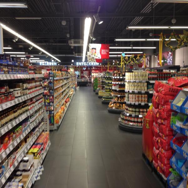 REWE Center 下萨克森州帕滕森约翰科赫大道2