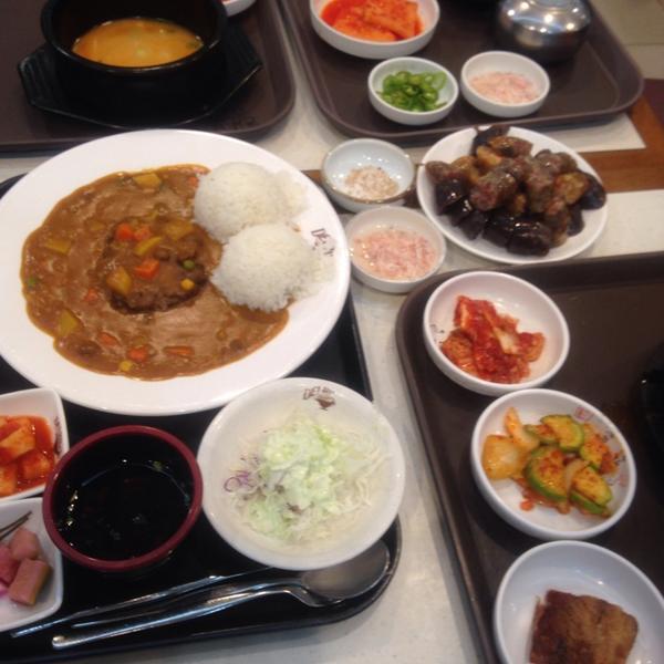 Photo taken at 이마트 (emart) by COGITO on 9/9/2014-首尔特别市瑞草区16易买得超市 Photo taken at 이마트 (emart) by COGITO on 9/9/2014