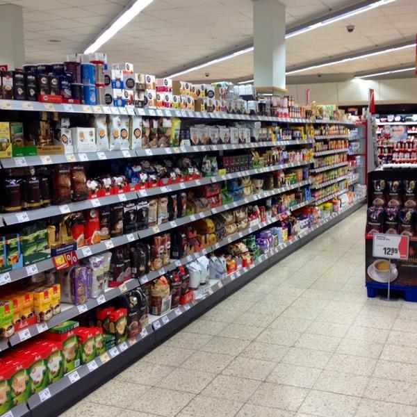 Photo taken at REWE by Thorsten S. on 10/21/2013