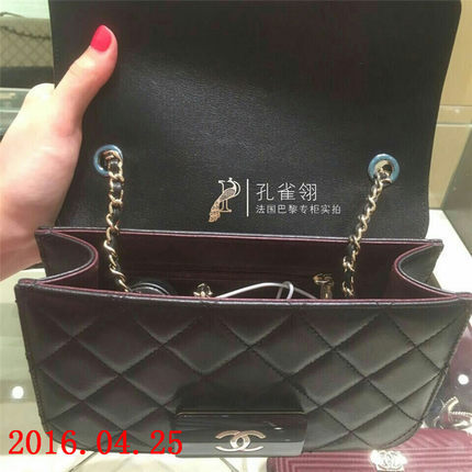 Chanel/香奈儿chanel女包16新款黑色经典菱格纹口盖单肩手提包 Chanel/香奈儿chanel女包16新款黑色经典菱格纹口盖单肩手提包