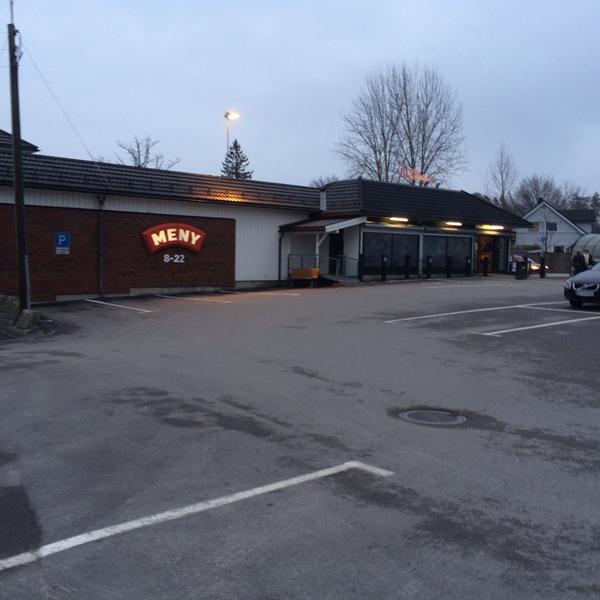 Meny Narverød图片库