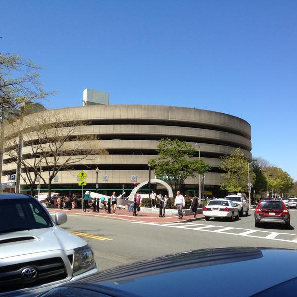 Photo taken at Whole Foods Market by Totsaporn I. on 4/30/2013-美国马萨诸塞州波士顿韦斯特兰大道15 Photo taken at Whole Foods Market by Totsaporn I. on 4/30/2013
