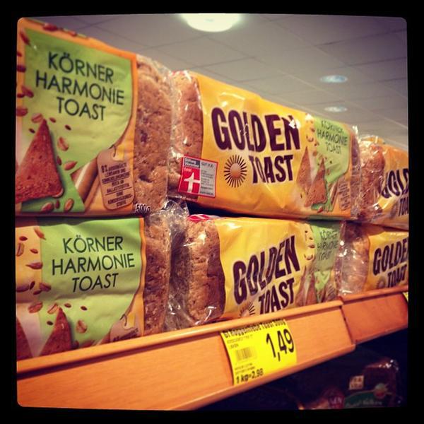 Photo taken at EDEKA Schlemmermarkt by Holger R. on 12/24/2012