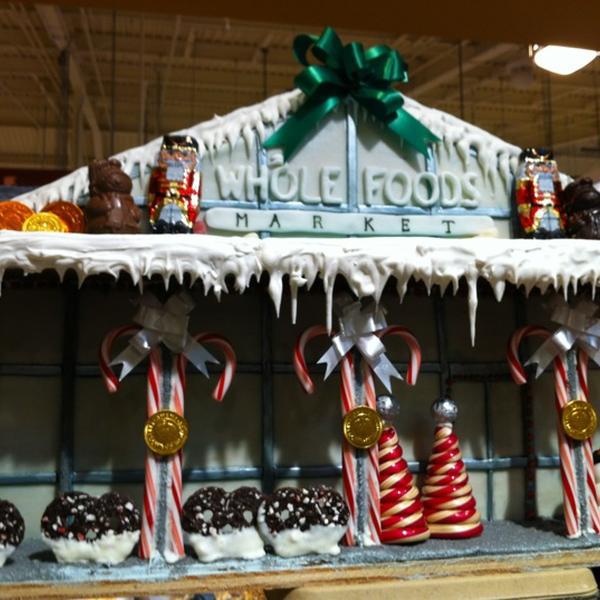 Photo taken at Whole Foods Market by Gayle on 12/9/2012-宾夕法尼亚州詹金顿菲尔韦路1575号 Photo taken at Whole Foods Market by Gayle on 12/9/2012