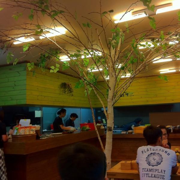 Photo taken at 홈플러스 (Home Plus) by James C. on 8/20/2011